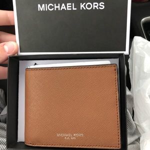 brand new michael kors wallet